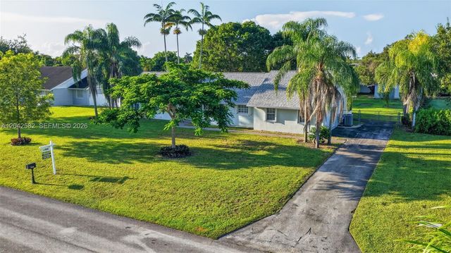 1728 NW 20th Street, Homestead, FL 33030