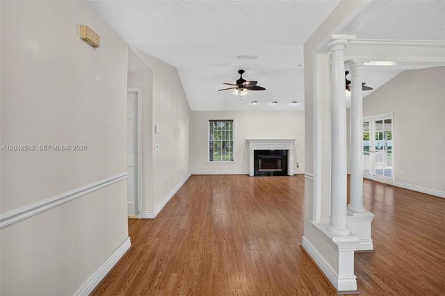 1728 NW 20th Street, Homestead, FL 33030