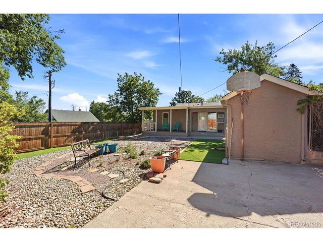 665 Perry St, Denver, CO 80204