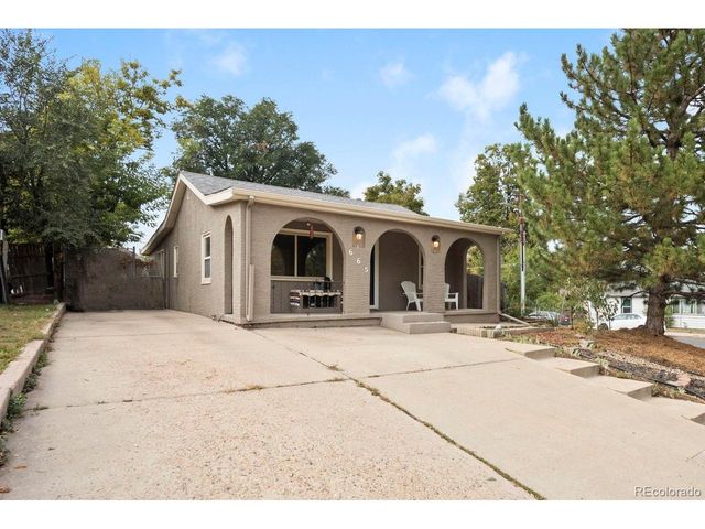 665 Perry St, Denver, CO 80204
