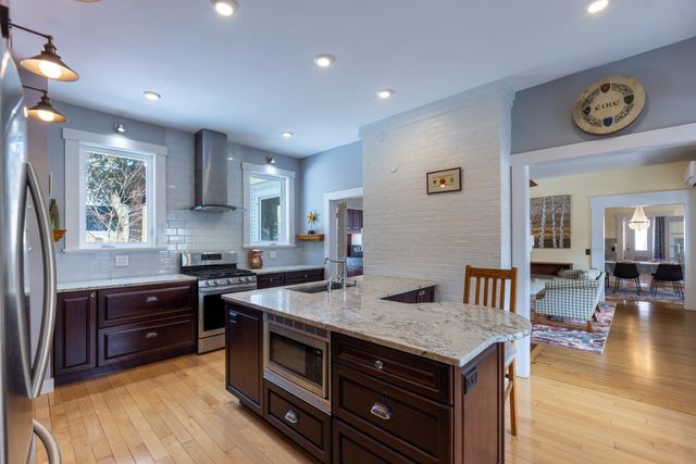 10 Abbott Street, Lebanon, NH 03766