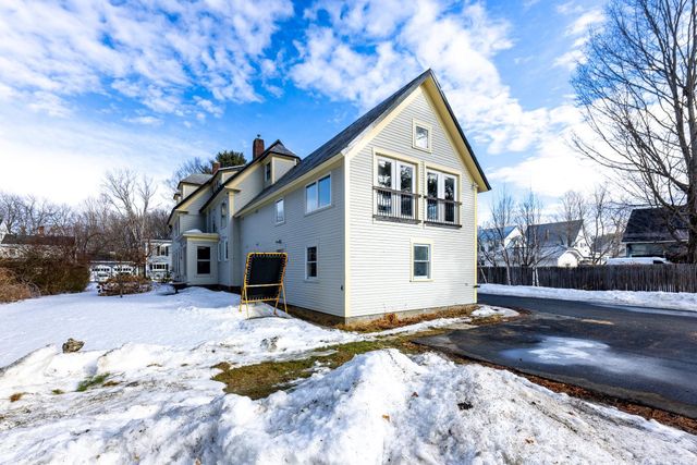 10 Abbott Street, Lebanon, NH 03766