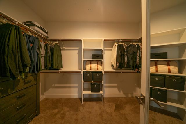 2640 Tiffany St, Lodi, CA 95242