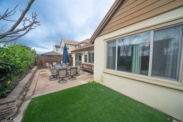 2640 Tiffany St, Lodi, CA 95242