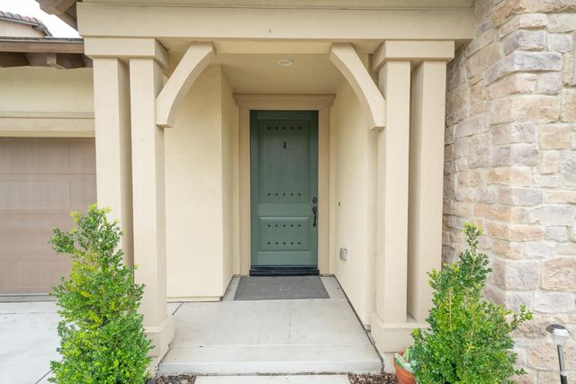 2640 Tiffany St, Lodi, CA 95242