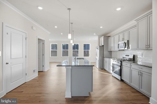 1358 CRESTED WOOD DR, Laurel, MD 20724