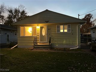 827 Abbe Road S, Elyria, OH 44035