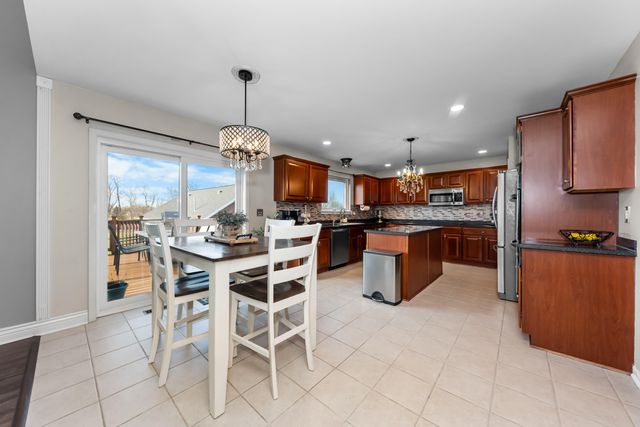 6801 N Meadows Way, Webster Twp, MI 48130