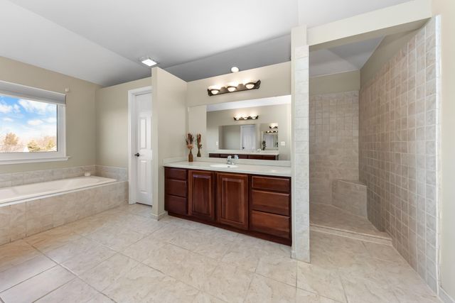 6801 N Meadows Way, Webster Twp, MI 48130