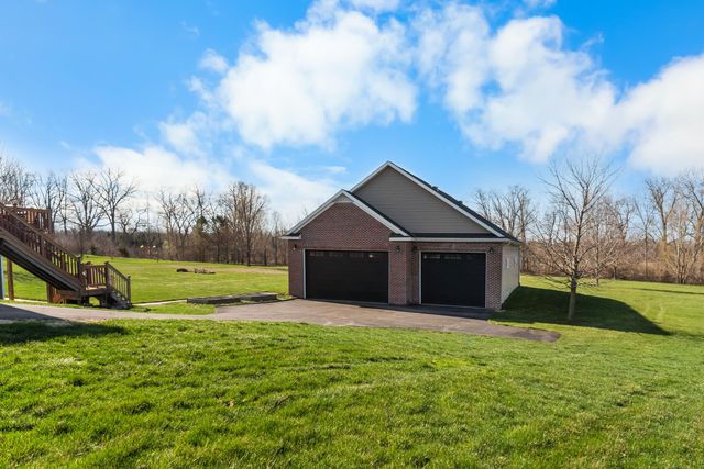 6801 N Meadows Way, Webster Twp, MI 48130