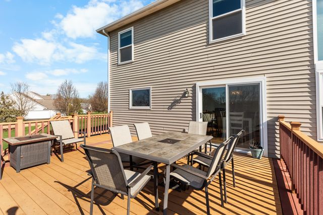 6801 N Meadows Way, Webster Twp, MI 48130