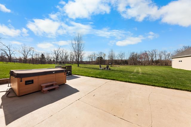 6801 N Meadows Way, Webster Twp, MI 48130