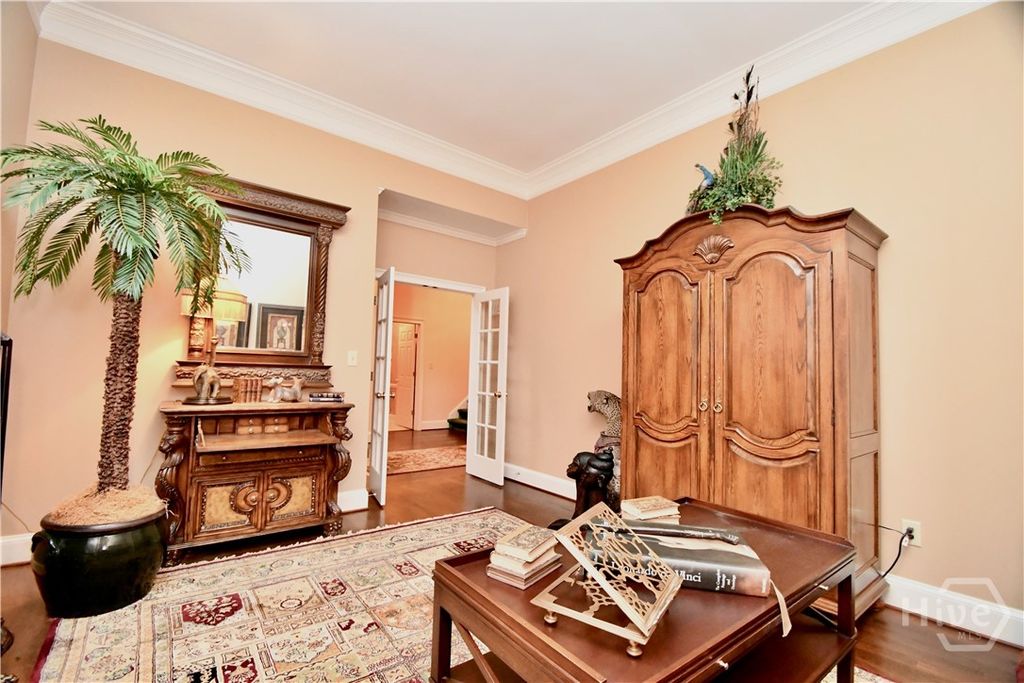 Image 6 of property listing at 114 Telfair Place, Athens, GA 30606