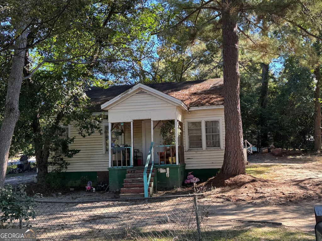 132 S Main Street, Milledgeville, GA 31061