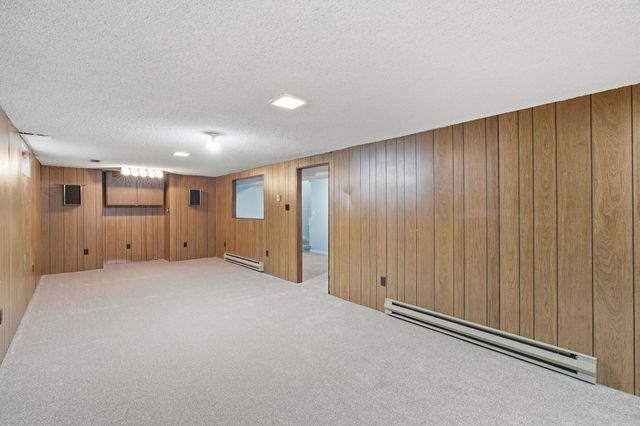 1403 E Gordon Ct, Spokane, WA 99207