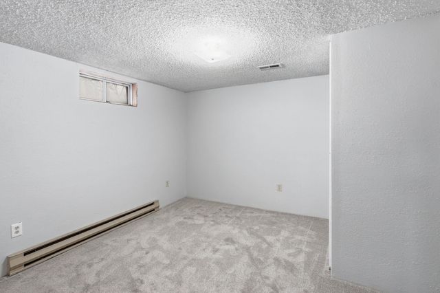 1403 E Gordon Ct, Spokane, WA 99207