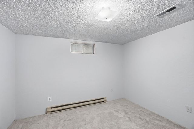 1403 E Gordon Ct, Spokane, WA 99207