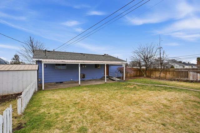 1403 E Gordon Ct, Spokane, WA 99207