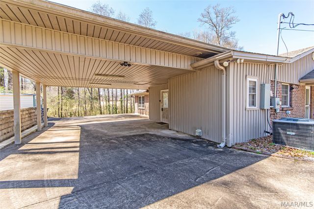 165 Brookview Drive, Eclectic, AL 36024