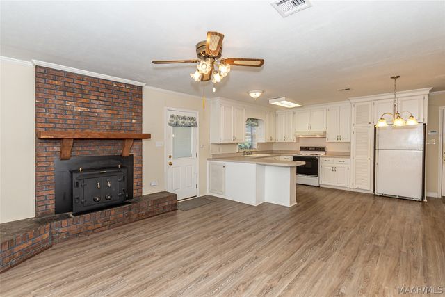 165 Brookview Drive, Eclectic, AL 36024