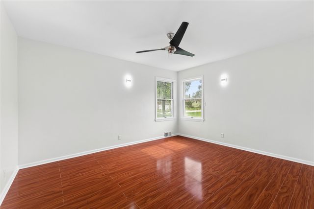 1762 W 29TH Street, Erie, PA 16508