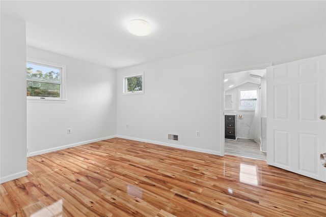 1762 W 29TH Street, Erie, PA 16508