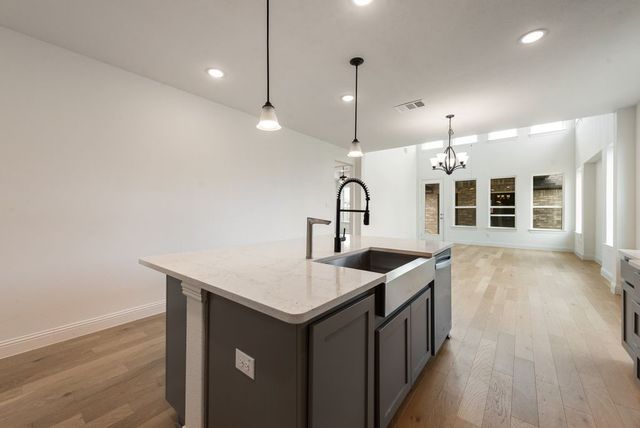 1400 Trailblazer Way, Northlake, TX 76247