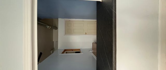 4846 S Pulaski Road 1, Chicago, IL 60632