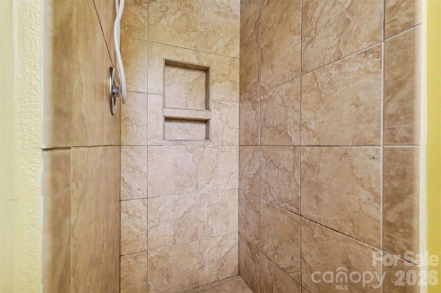 217 Oakwood Avenue, York, SC 29745