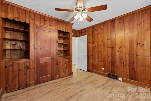 217 Oakwood Avenue, York, SC 29745