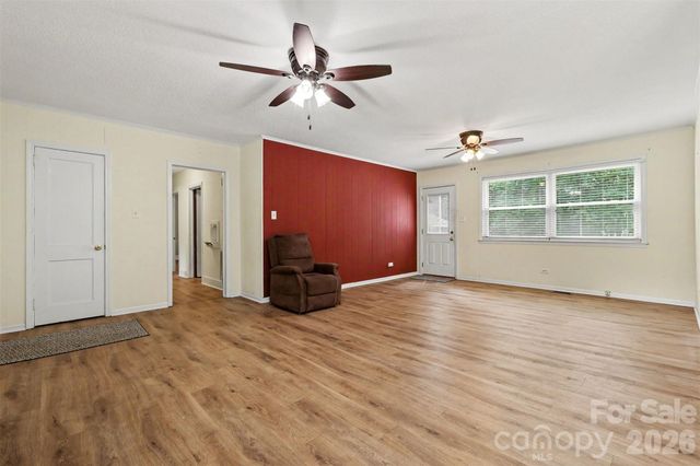 217 Oakwood Avenue, York, SC 29745