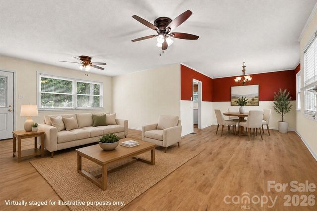 217 Oakwood Avenue, York, SC 29745