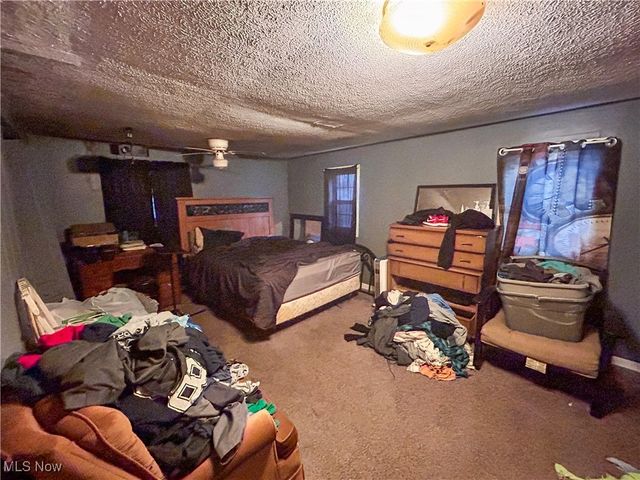 1146 Townsend Avenue, Youngstown, OH 44505