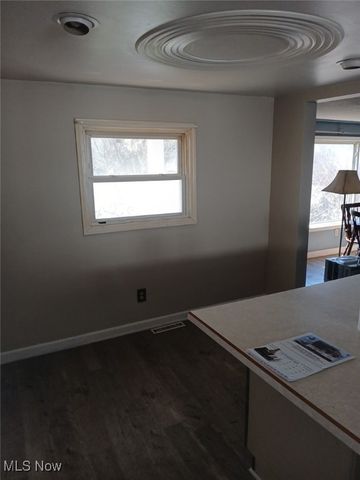 1146 Townsend Avenue, Youngstown, OH 44505