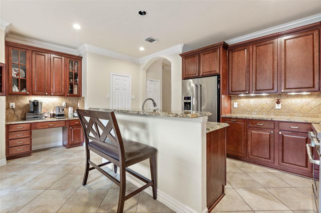 15 Crocus Petal Street, The Woodlands, TX 77382