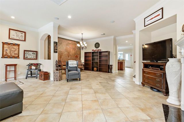 15 Crocus Petal Street, The Woodlands, TX 77382