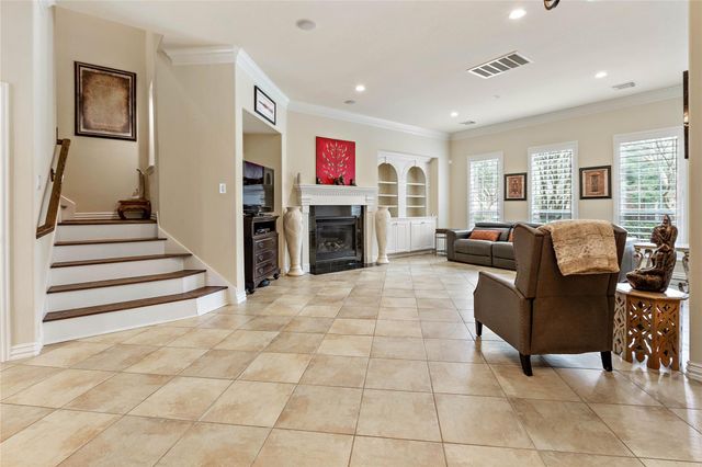 15 Crocus Petal Street, The Woodlands, TX 77382