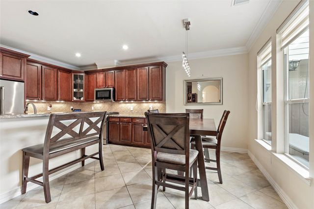 15 Crocus Petal Street, The Woodlands, TX 77382