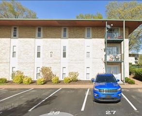 555 N Dupont Ave B28, Madison, TN 37115