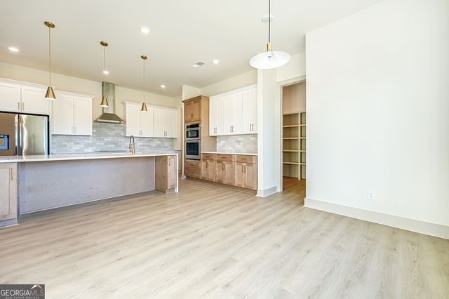 4325 HAYNES Circle, Snellville, GA 30039