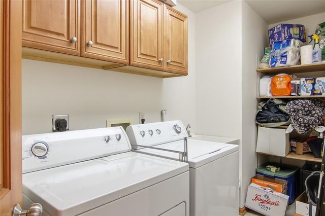 4229 Mill Ridge Circle, Eau Claire, WI 54703