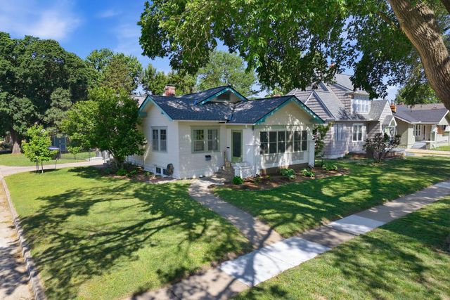 901 N Perry Ave, Wichita, KS 67203