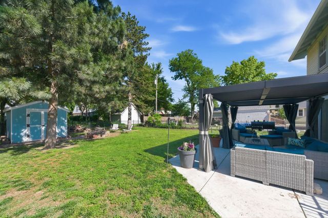 901 N Perry Ave, Wichita, KS 67203