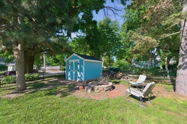 901 N Perry Ave, Wichita, KS 67203