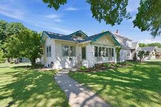 901 N Perry Ave, Wichita, KS 67203