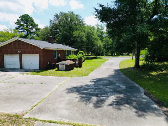 486 Sandhill Road, Dorchester, SC 29437