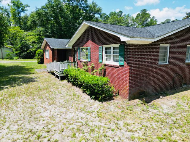 486 Sandhill Road, Dorchester, SC 29437