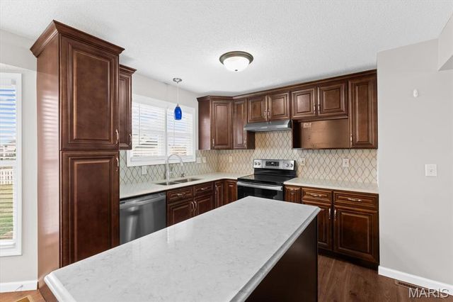 3536 Harbor Way, Shiloh, IL 62221