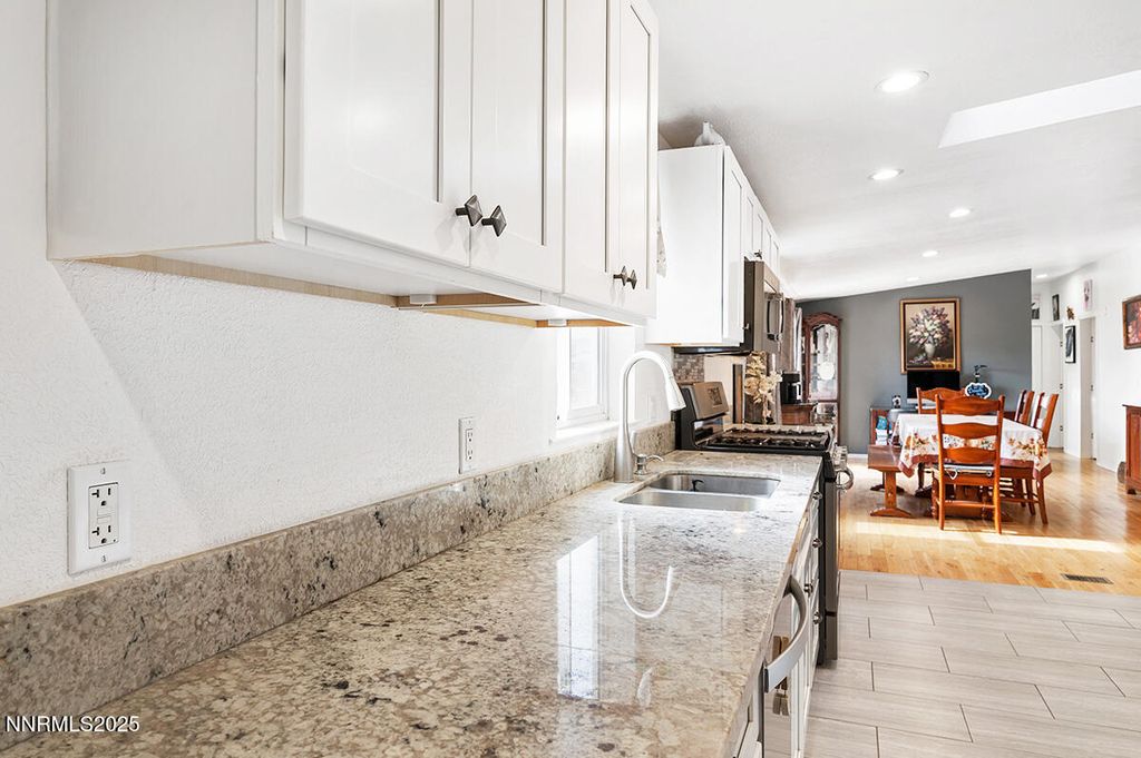 Image 28 of property listing at 73 S Rainbow Drive Lot B, Dayton, NV 89403