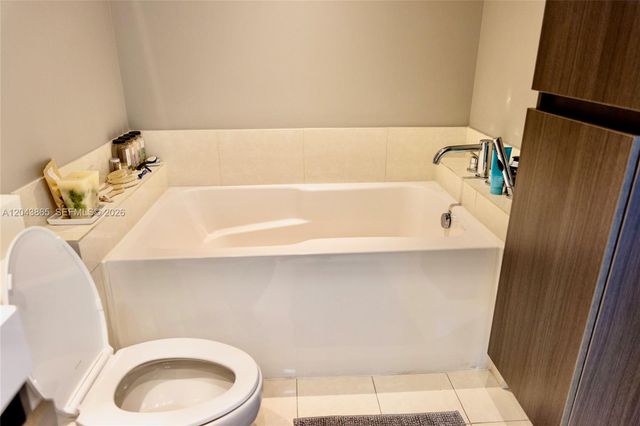 480 NE 30th Street 1507, Miami, FL 33137